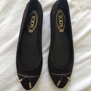 Brand New Tod’s Chocolate Brown Suede Flats